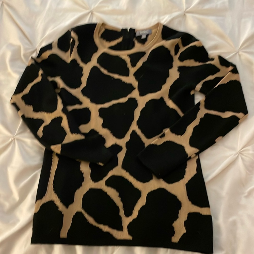 Cashmere Newman Marcus crew neck sweater
